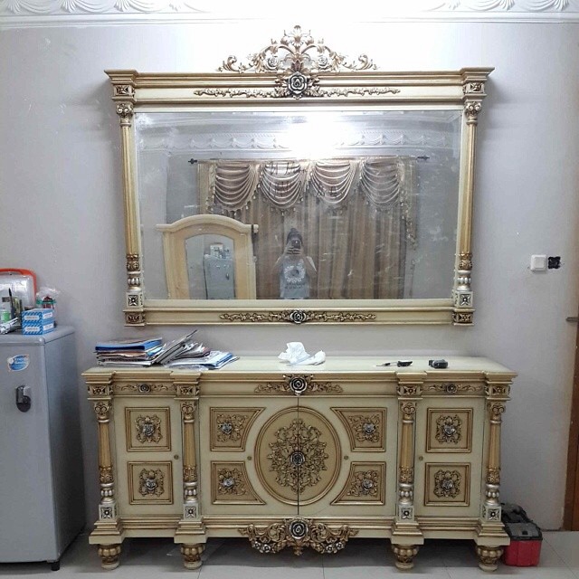 Buffet Italy Finishing Terbaru