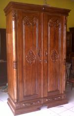 Lemaari Pakaian Jati Pintu 2 Peluru