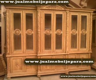 Lemari Pajangan 6 Pintu