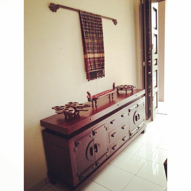 Buffet Jati Minimalis