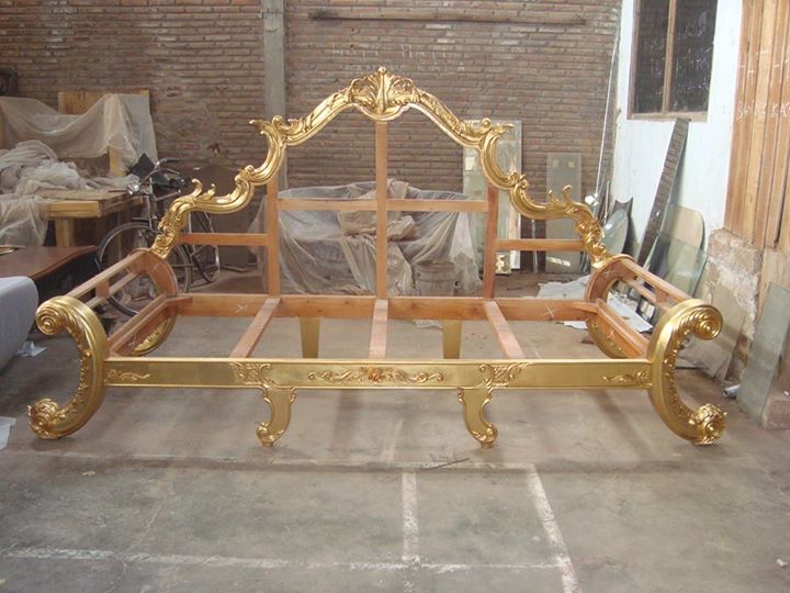 Unfinished Classic wooden Frame Veronica Sofa 3 seater mahogany