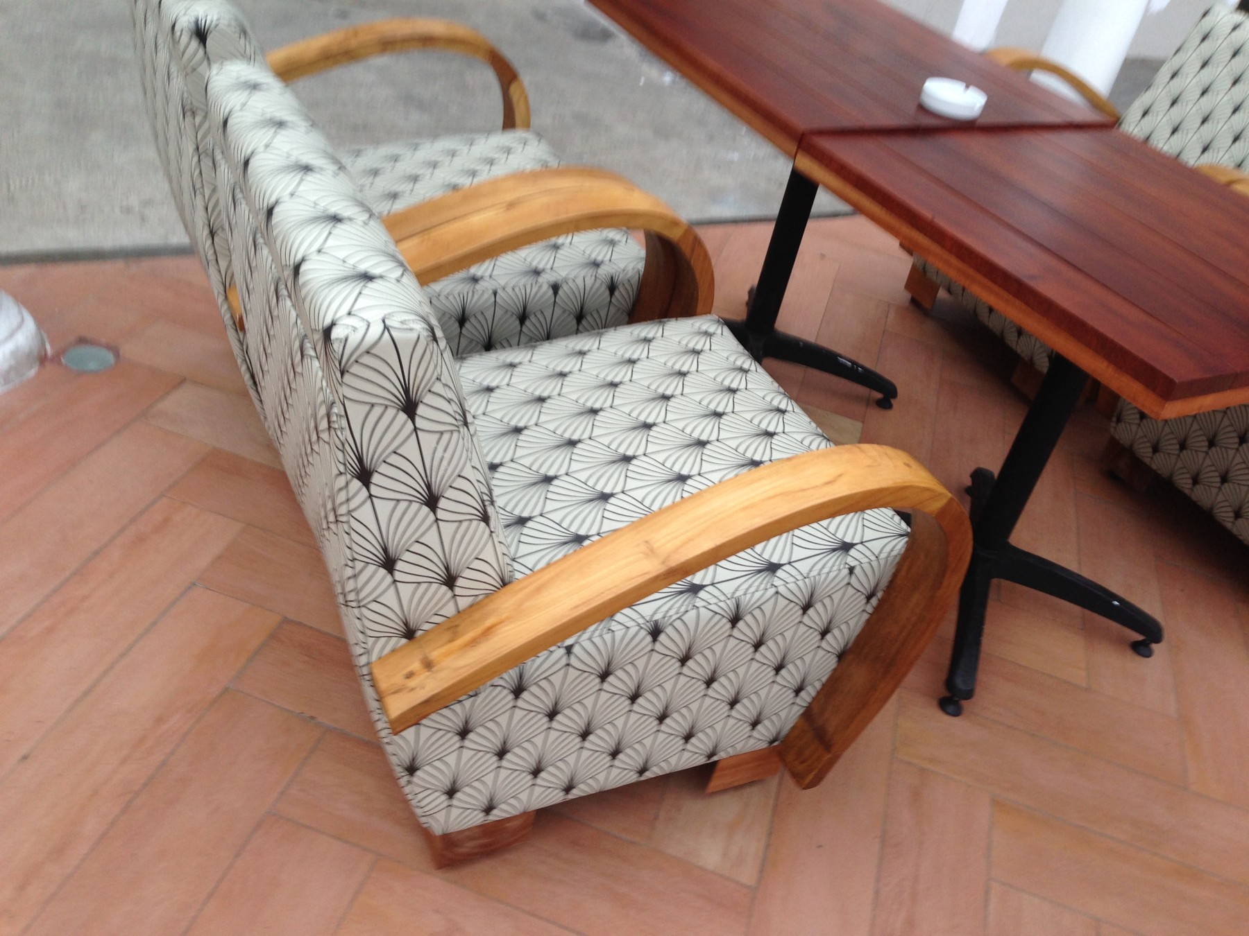 Vintage Kursi tamu Cafe
