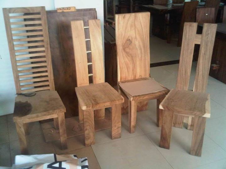 Kursi Makan Kayu Trembesi