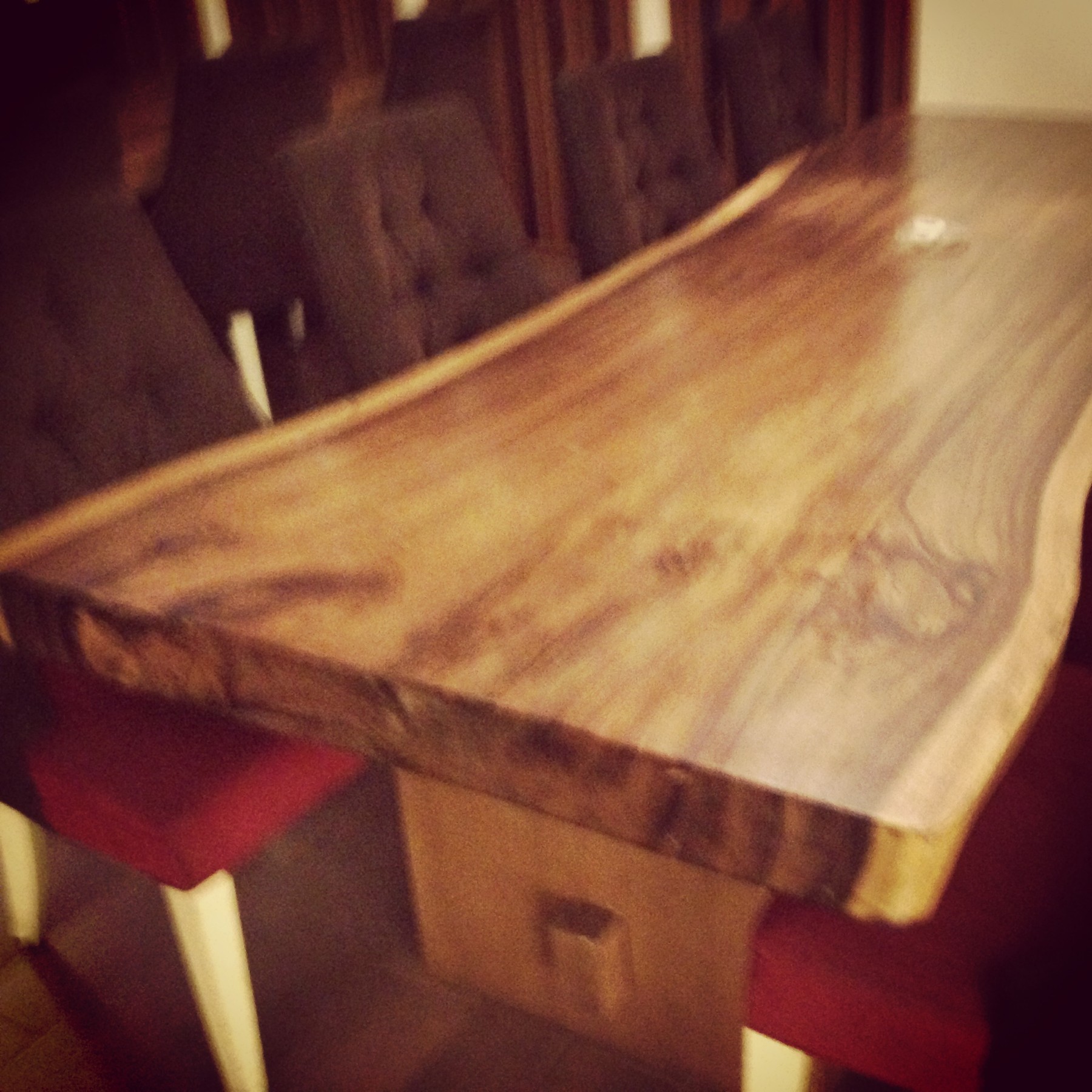 trembesi meja makan Table